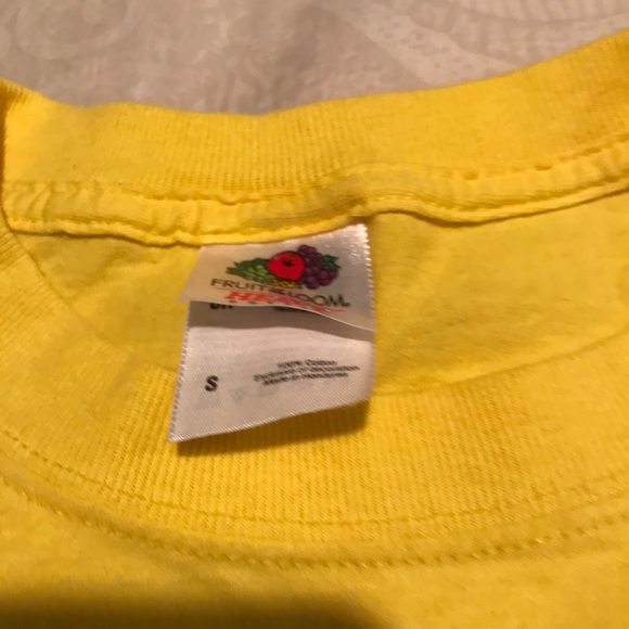 Black cat - Picture 2 of 3